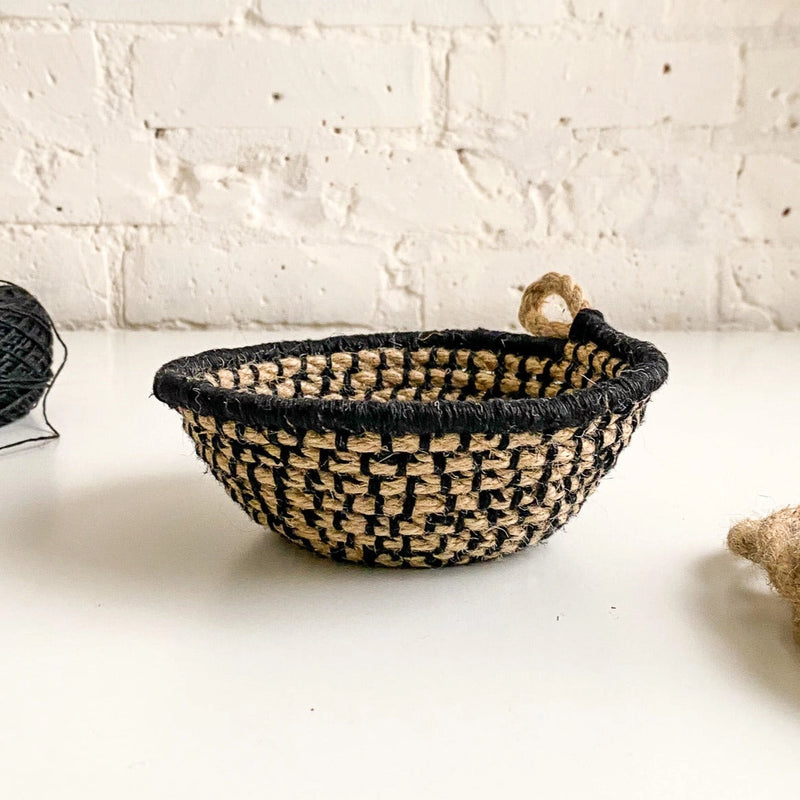 Flax & Twine Naomi Nesting Bowls
