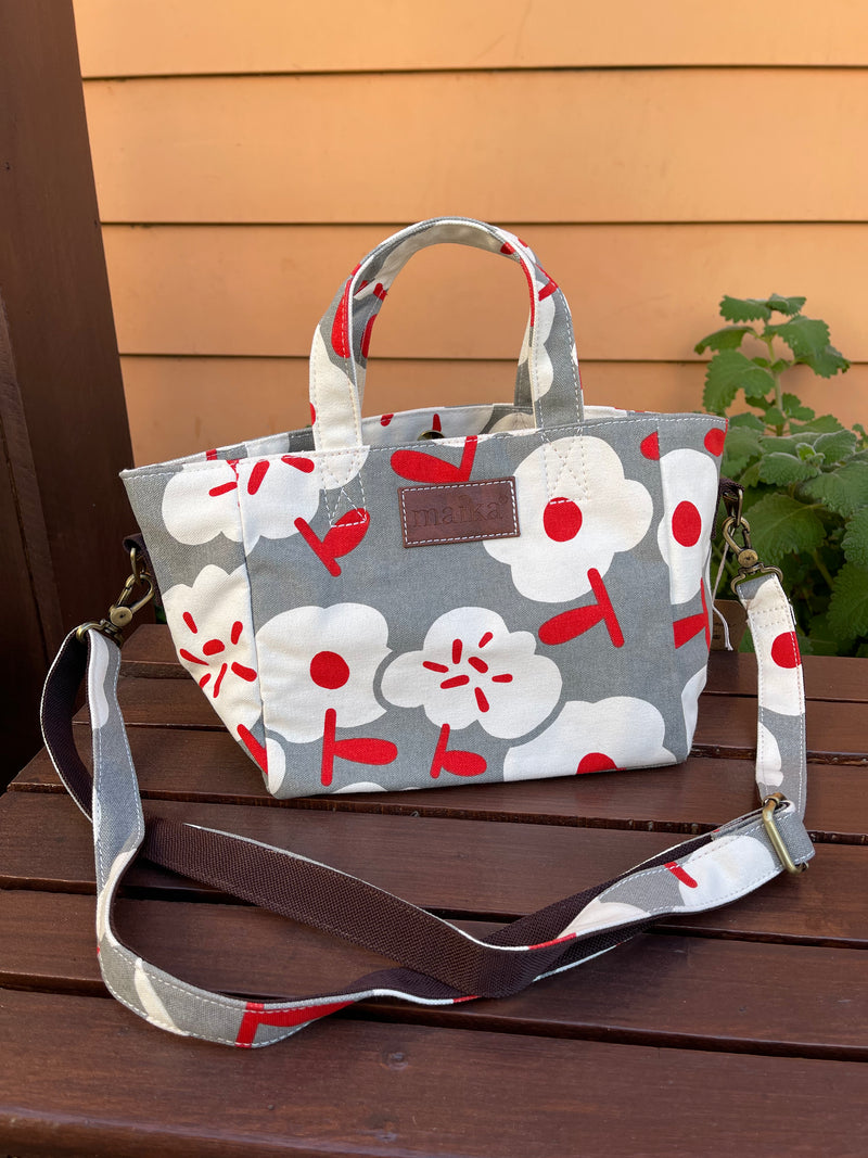 MAIKA Mini Tote Avenue Yarns